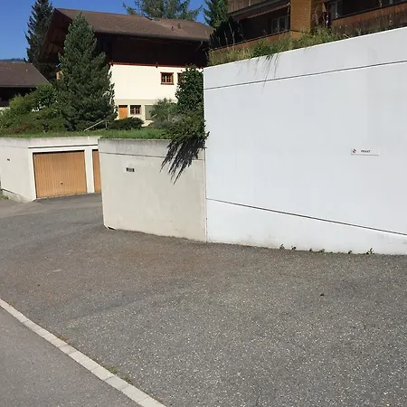 艾米斯松纳公寓 *